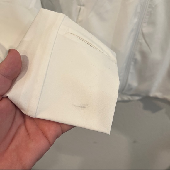 Lululemon mist over windbreaker white size 10 lightweight workout - Picture 4 of 13